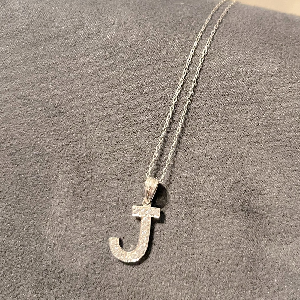 925 SILVER CZ J NECKLACE